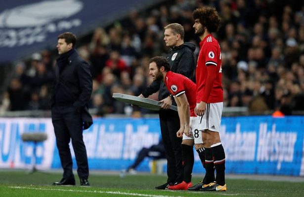 Cedera Lutut, Fellaini Akan Istirahat Beberapa Minggu