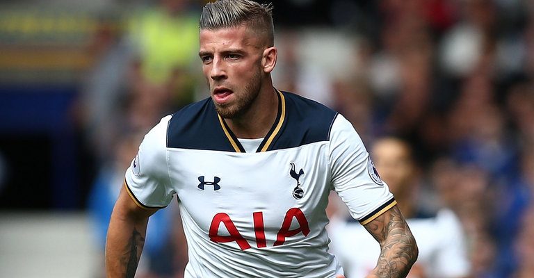 Tottenham melindungi karir Toby Alderweireld dengan terus mengintegrasinya kembali ke tim pertama sepak bola.